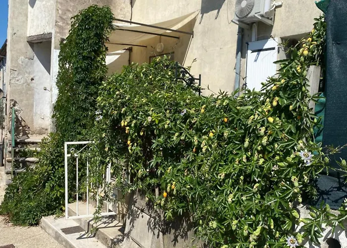 Maison De Village Proche Cevennes, Ancienne Bergerie Renovee * Lèzan